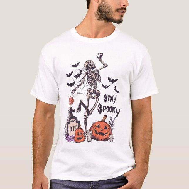 Bleibe Spooky Halloween Skeleton Spider Bat Pumpki T-Shirt (Vorderseite)