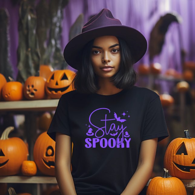 Bleibe Spooky Halloween T-Shirt (Halloween t-shirt with the text Stay Spooky.)