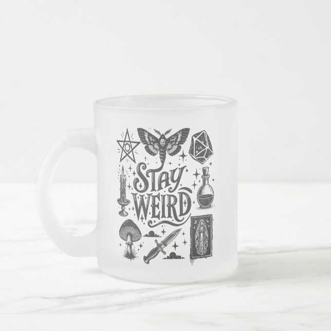 Bleibe Weird Goth Witchy Vibes Mattierte Tasse (Links)