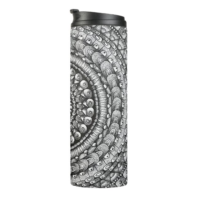Bleistift Handgezeichnetes Mandala-Design Kunst  Thermosbecher (Nach rechts gedreht)