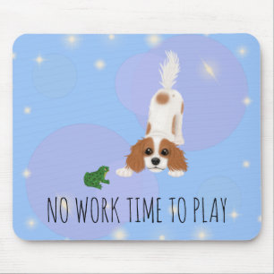 Blenheim Cavalier King Charles Spaniel und Frog Mousepad