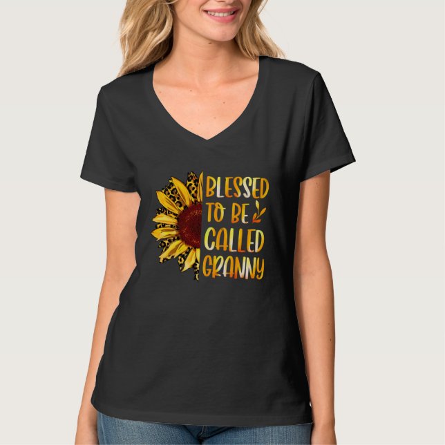 Blessed To Be Called Granny Cute Sunflower Mothers T-Shirt (Vorderseite)