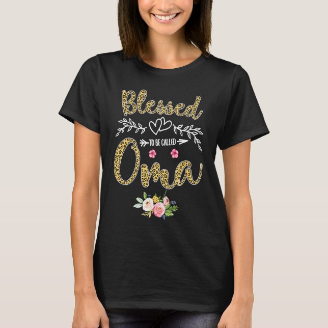 Blessed To Be Called Oma  Pretty Leopard Print T-Shirt (Vorderseite)