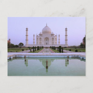 Blick auf den Taj Mahal am frühen Morgen, der sich Postkarte