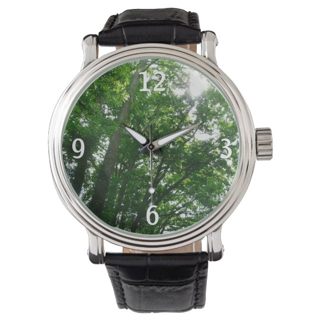 Blick auf die Bäume des Sommers Armbanduhr (Vorderseite)