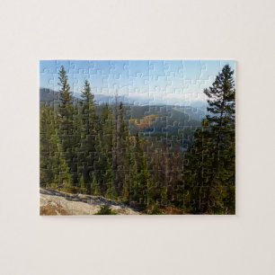 Blick auf die Rocky Mountains im frühen Herbst Puzzle