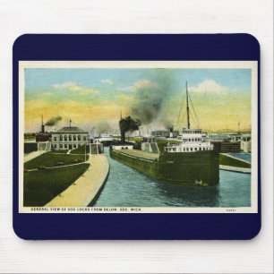 Blick auf die Soo-Schleusen, Michigan Mousepad