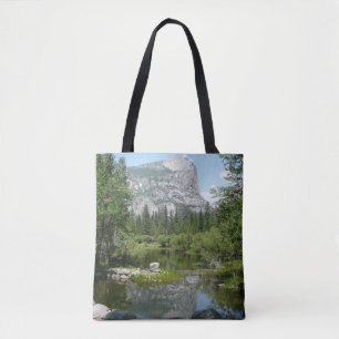 Blick auf Mirror Lake im Yosemite National Park