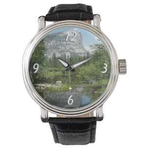 Blick auf Mirror Lake im Yosemite National Park Armbanduhr