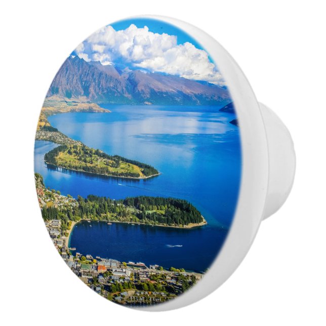 Blick auf Queenstown vom Gipfel von Bob, Neuseelan Keramikknauf (Rechts)