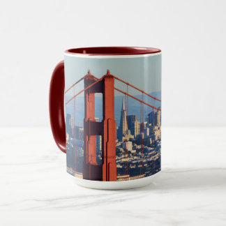 Blick auf San Francisco durch die Golden Gate Brid Tasse