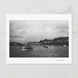 Blick auf Schiffe bei der 15. jährlichen Regatta Postkarte