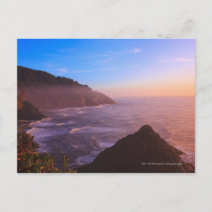 Blick über die Küste in Oregon bei Sonnenuntergang Postkarte