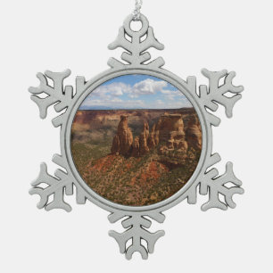 Blick vom Canyon Rim Trail im Colorado Monument Schneeflocken Zinn-Ornament