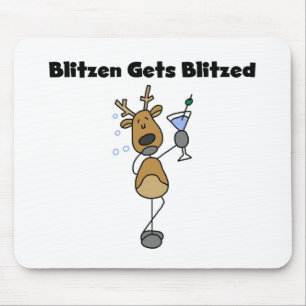 Blitzen Gets Blitzed Reindeer Tshirts und Geschenk Mousepad