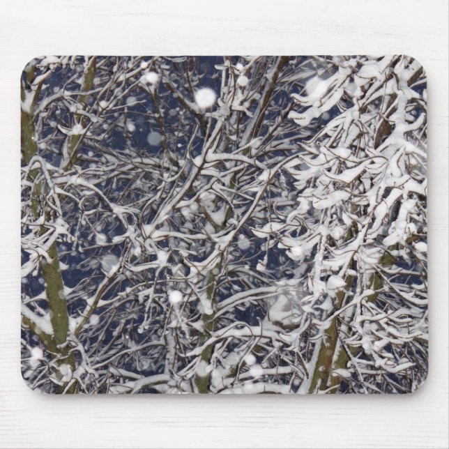 Blizzard Tree mit schneebedecktem Foto Mousepad (Vorne)