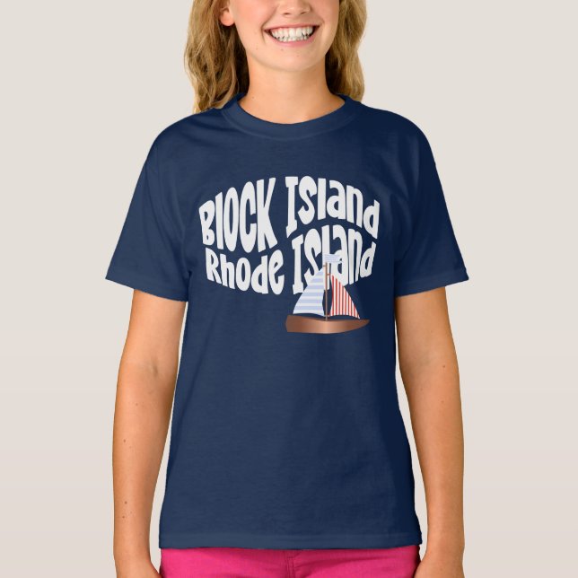 Block Island Segelboot T-Shirt (Vorderseite)