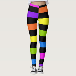 Blöcke von hellen Farben mit schwarz Leggings