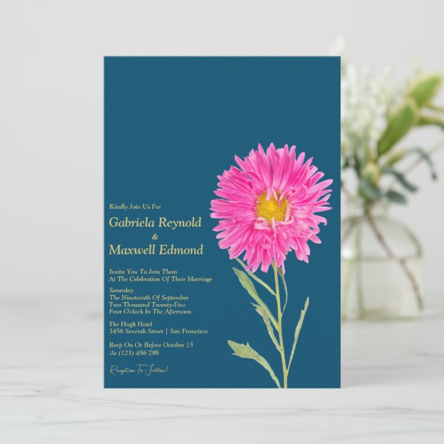 Bloms Nature Pink Aster Bloral Wedding Einladung (Stehend Vorderseite)