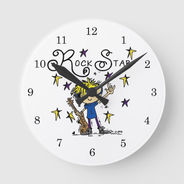 Blond Boy Rock Star Runde Wanduhr (Vorderseite)