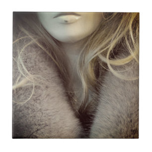 Blonde Mannequin Fliese