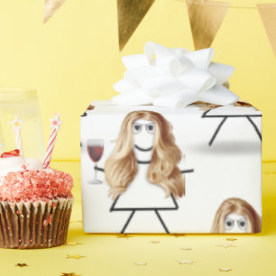 Blondes Strichfigur-Mädchen mit Rotwein Geschenkpapier