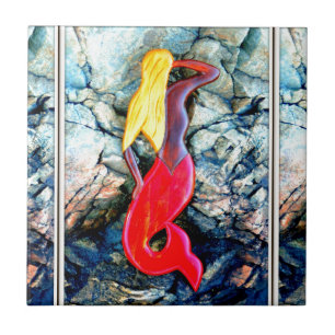 Blondine in rot fliese