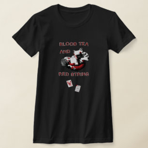 Blood Tea and Red String - Kleineres Design T-Shirt