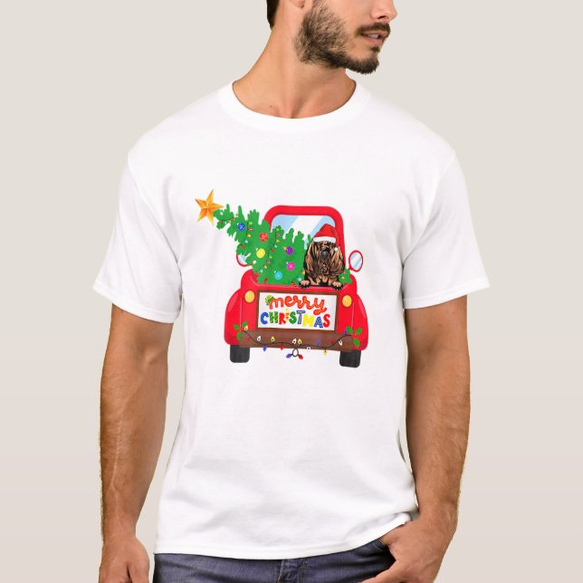 Bloodhound Dog Riding Red Truck Weihnachtsfeiertag T-Shirt (Vorderseite)