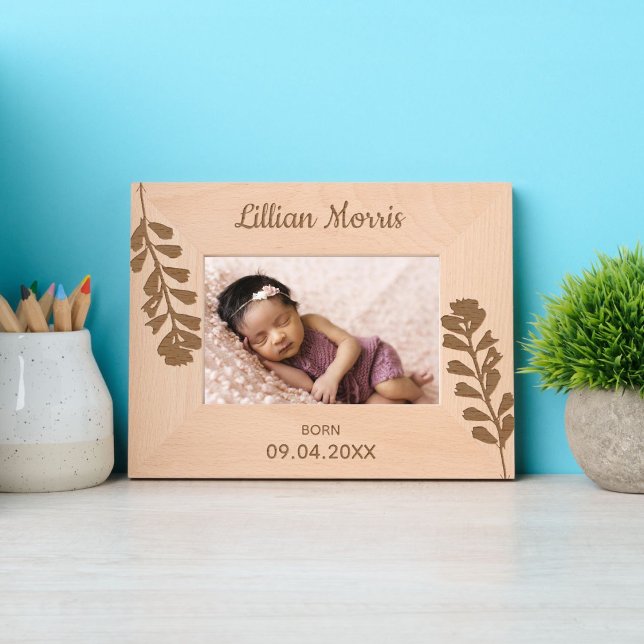 Bloral Neue Geborene Babyname und Datum Geätzte Rahmen (Von Creator hochgeladen)
