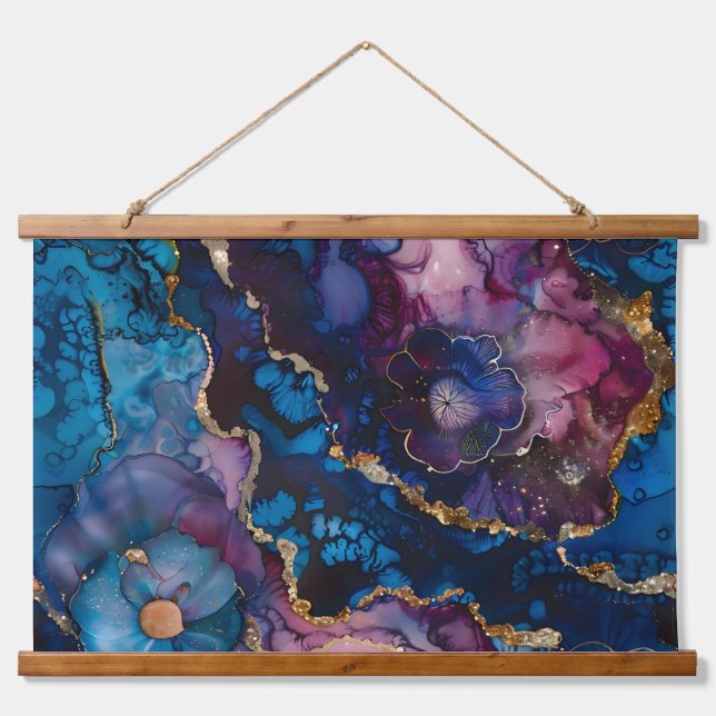 Blossom-Couture Botanical Wandteppich Mit Holzrahmen (Vorne)