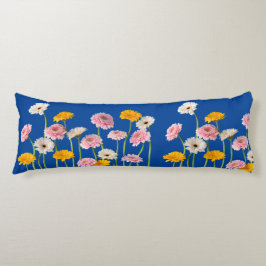 Blossom Komfort: Blumenmuster Kissen