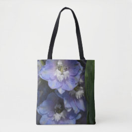 Blossom Serenity - Zarte florale Kunst-Tasche