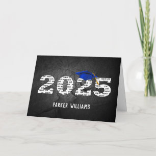Blue 2025 Graduation Cap on Black Rock Karte