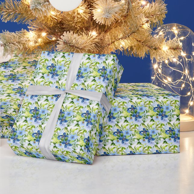 Blue and Navy Flowers with Foliage  Geschenkpapier (Feiertage)