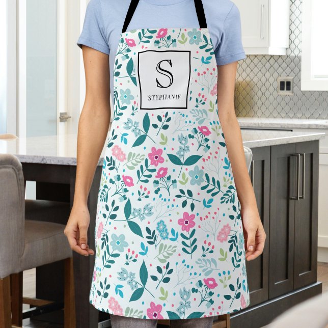 Blue and Pink Floral Pattern with Monogram & Name Schürze (Von Creator hochgeladen)
