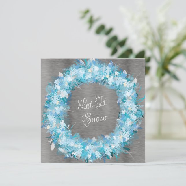 Blue and Silver Holiday Wreath Feiertagskarte (Stehend Vorderseite)
