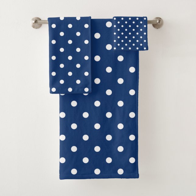 Blue and White Polka Dots Badhandtuch Set (Insitu)