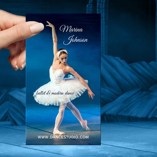 Blue Ballet Modern Dance Teacher Business Card Visitenkarte (Business card featuring a painting of a ballet dancer against a royal blue background)