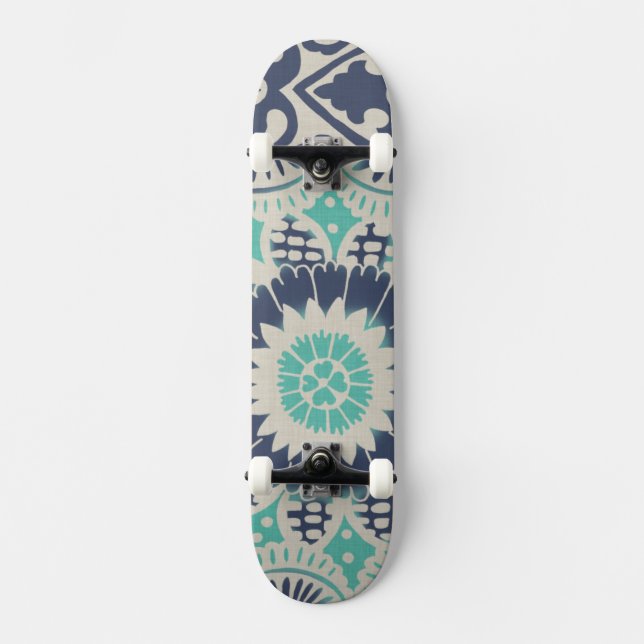 Blue Batik Tile III Skateboard (Vorderseite)