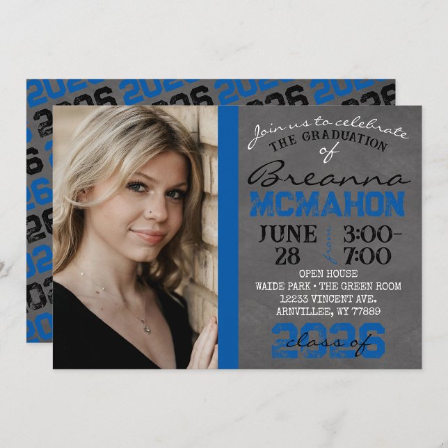 Blue & Black Chalkboard Abschluss Einladung (Repeating Class Year Chalkboard Graduation Photo Invite)
