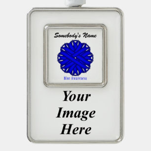 Blue Blume Ribbon Tmpl (V-I) von Kenneth Yoncich Rahmen-Ornament Silber