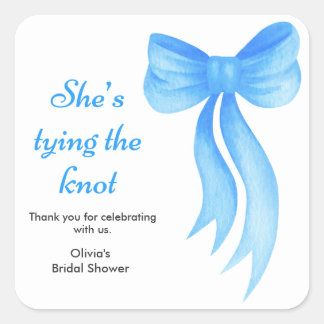 Blue Bow She's Tying the Knot Bridal Shower  Quadratischer Aufkleber