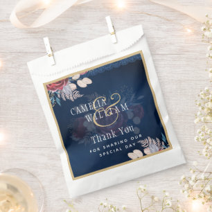 Blue Burgundy Blues Lace Wedding Geschenktütchen