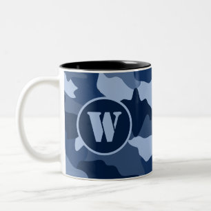 Blue Camouflage Monogram Zweifarbige Tasse