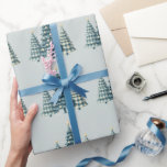 Blue Checkered Christmas Trees Geschenkpapier<br><div class="desc">Blau-weiß karierte Weihnachtsbäume. Stoff aussehen. Schön und einfach gestaltet.</div>