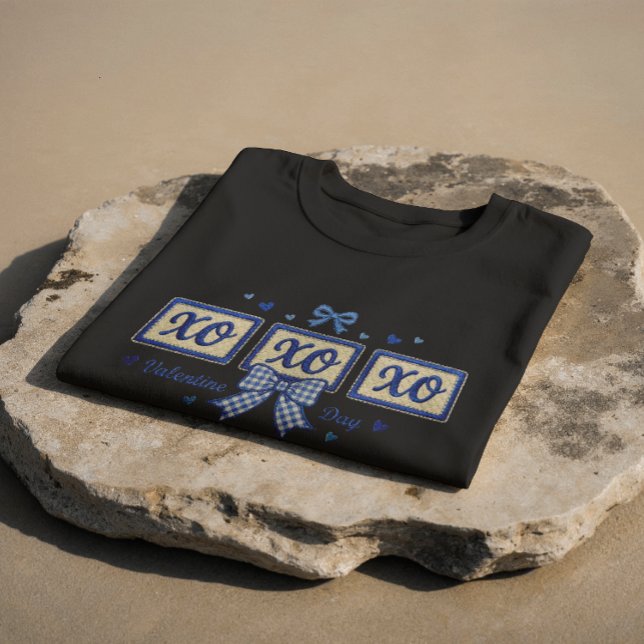 Blue Coquette Gingham Bow XOXO Valentine's Day T-S T-Shirt (Von Creator hochgeladen)