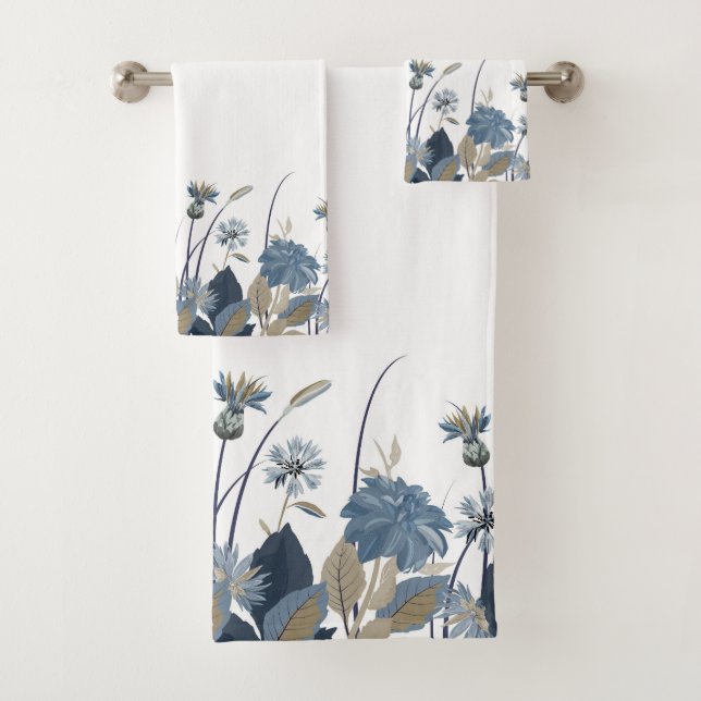 Blue Dahlias Cornflower Badhandtuch Set (Insitu)