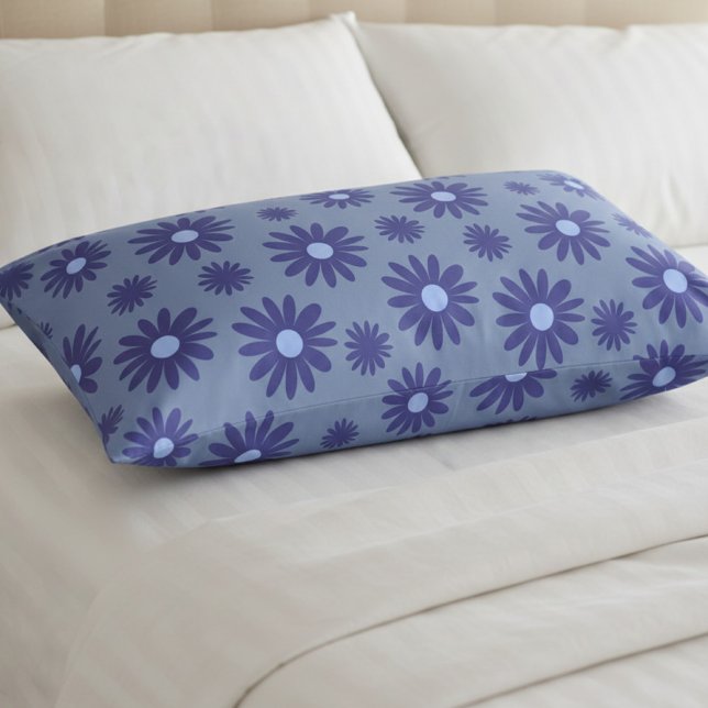 Blue Daisy Kissenbezug (pillow case with blue flower pattern)