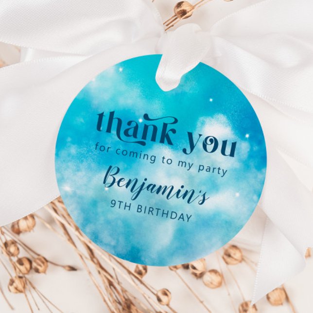 Blue Dreamy Sky Geburtstagsparty Geschenkanhänger (Von Creator hochgeladen)